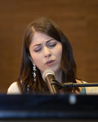 Anna Coralee